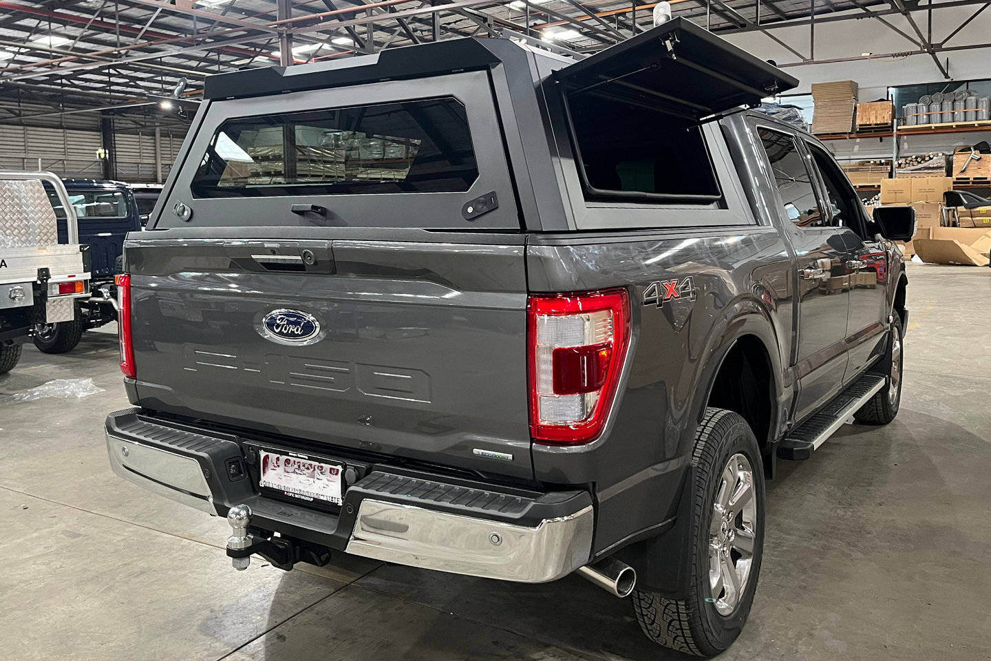 MW-Aluminium-Tub-Canopy-for-DUAL-CAB-CHEVROLET-SILVERADO-1500-2016-2021-10