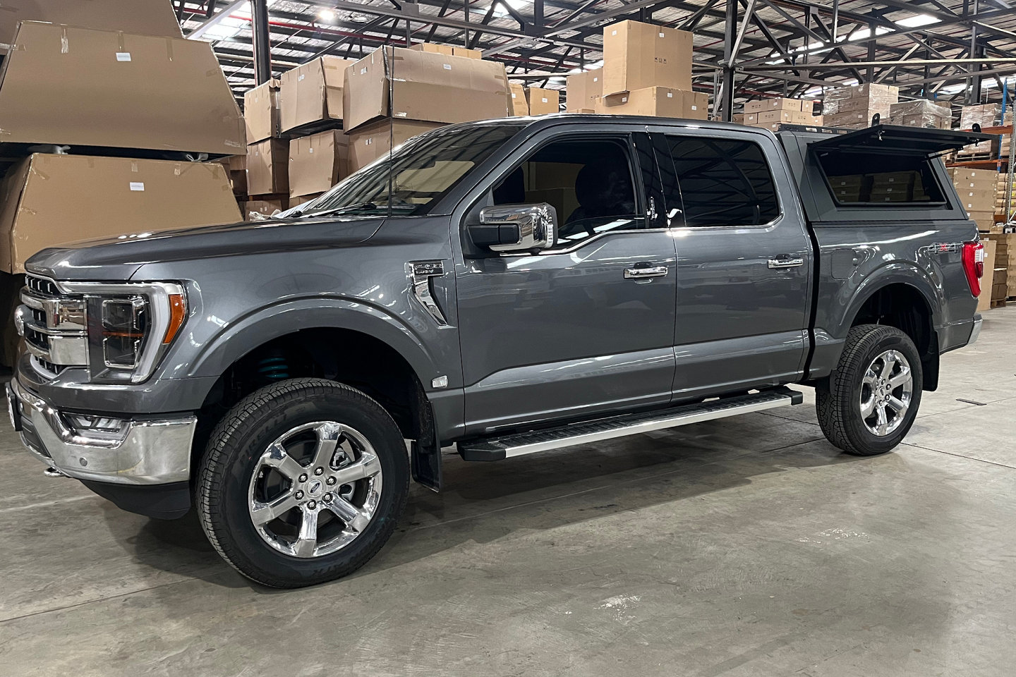 MW-Aluminium-Tub-Canopy-for-DUAL-CAB-CHEVROLET-SILVERADO-1500-2016-2021-5